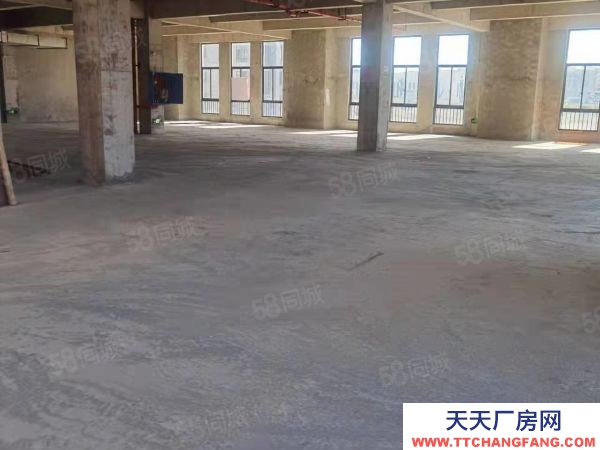 長沙市開福區青竹湖380平現房廠房，帶貨梯，可辦公可倉庫