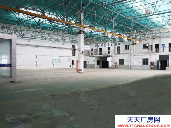 南京市玄武區(qū)汽車生活廣場(chǎng) 各種汽車與體育業(yè)態(tài) 現(xiàn)有展廳籃球網(wǎng)球游泳館