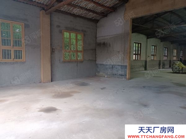 長(zhǎng)沙市開(kāi)福區(qū)星沙聯(lián)絡(luò)線旁倉(cāng)庫(kù)廠房出租