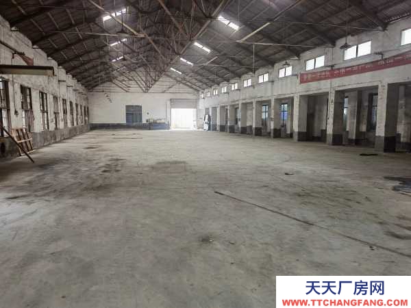 長沙市望城區 出租廠房總面積3500平方米，分租可分為400平方、1500