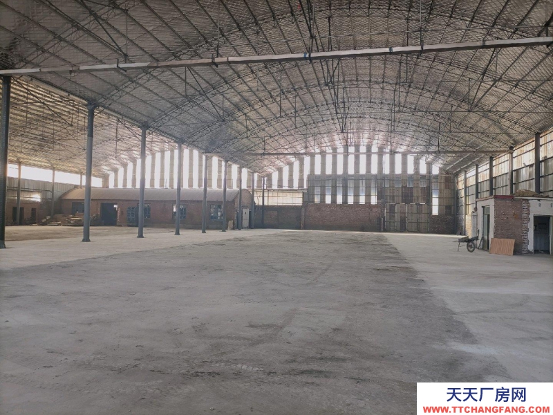 (出租) 4000平米廠房倉庫出租,可整租,可分租。