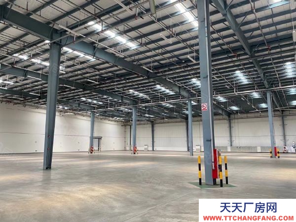 長沙市寧鄉(xiāng)區(qū) 高標準帶月臺倉庫10000方可分租臨近高速入口