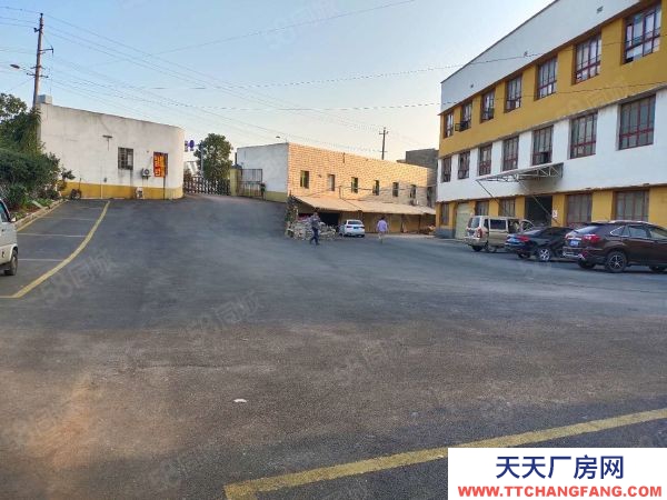 長(zhǎng)沙市瀏陽區(qū)工業(yè)園單層帶行車廠房1500平方出租