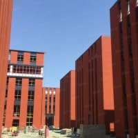 保定 高碑店 租售獨棟辦公樓廠房 配套設(shè)備齊全 交通方便高速口高鐵旁