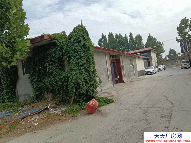 (出租) 位于鑼鼓橋北新師大對(duì)面，新一中對(duì)面