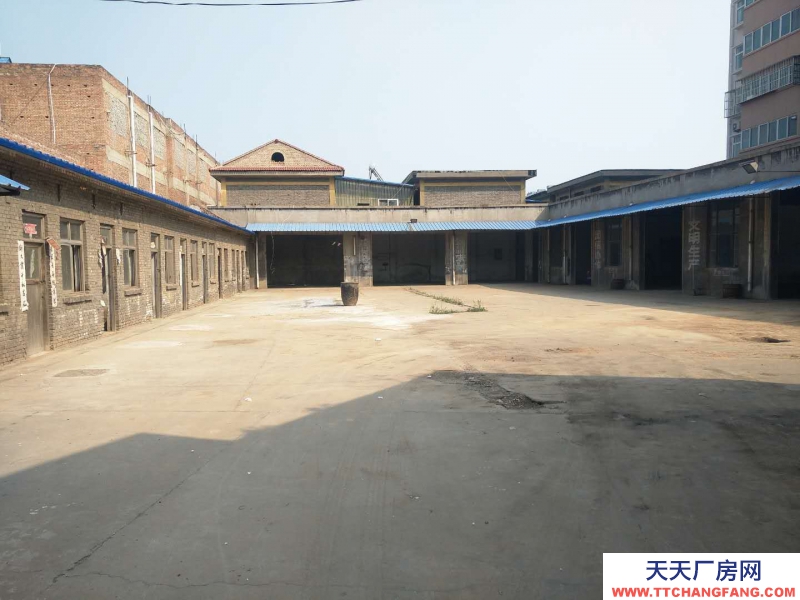 (出租) 紫金山北街貨場(chǎng)對(duì)面廠房出租