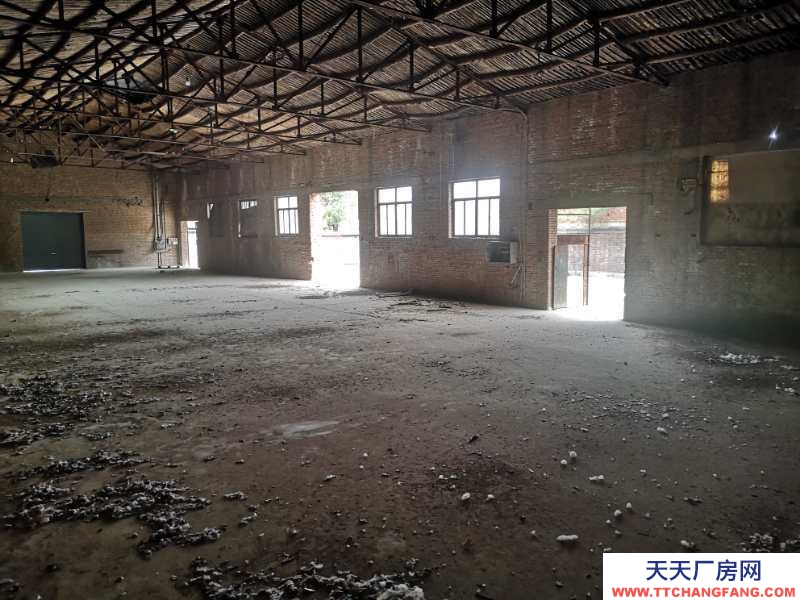 保定 滿城  可以用于電商倉庫，離縣城近，道路方便