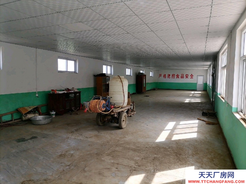 保定 安國 倉庫400平，廠房600平，交通便利，水泥路面，大院。