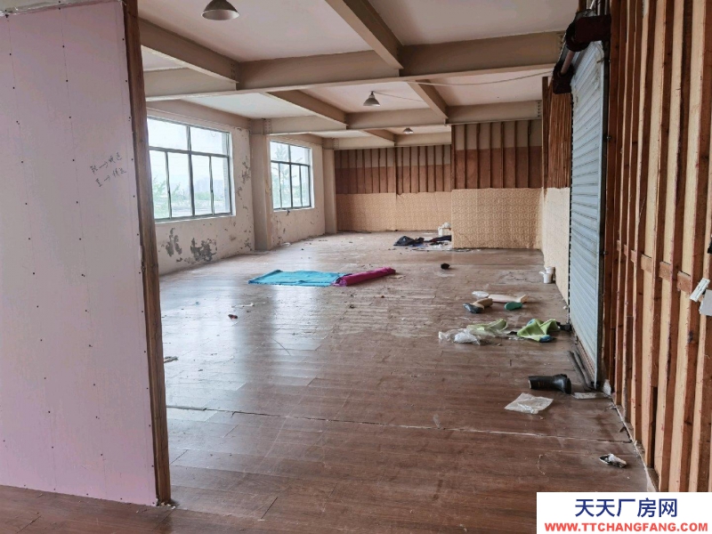 杭州桐廬(出租) 3樓，帶貨梯，通透敞亮，適合電商