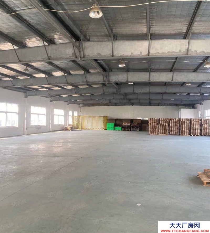 (出售) 蕪湖 鳩江區(qū)萬(wàn)春西路南翔附近，占地20.2畝，建筑面積12500左右