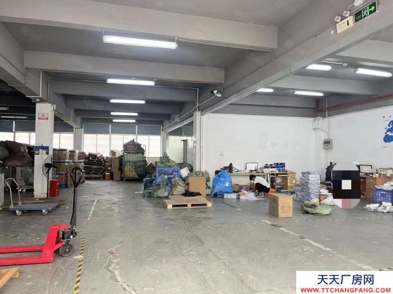 (出租) 深圳龍崗坂田五和地鐵站一樓200平300平500平廠房倉庫出租