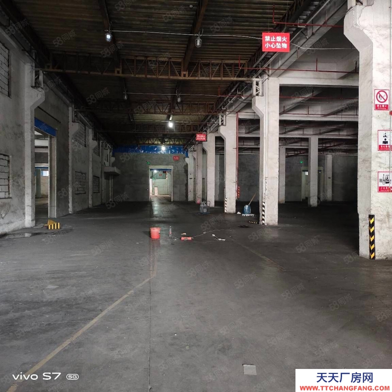 (出租)深圳鹽田帶紅本物流倉庫2300平,11000平,帶卸貨平臺有雨棚