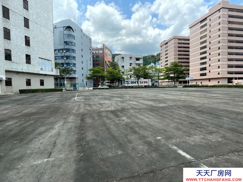 (出租) 深圳羅湖蓮塘新出4萬平獨門獨院紅本廠房，大小可分租，行業不限