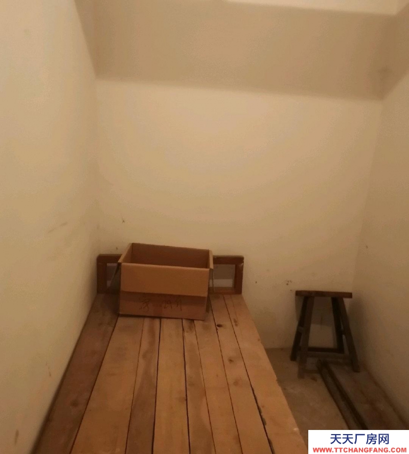 保定 易縣 金塘小區(qū)地下室出租 倉(cāng)庫(kù) 20平米