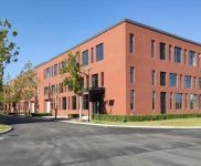 (出租) 宜昌秭歸多面積段 可租可售 可分層 層高13.2米 可按行車