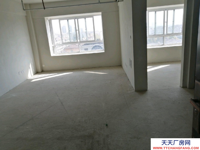 棗莊市中廠房出租,可以當(dāng)倉庫,也可以加工車間