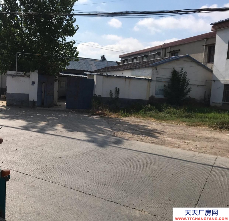 (出租) 蚌埠龍子湖廠房面積900多平方米，水電齊全，交通便利。