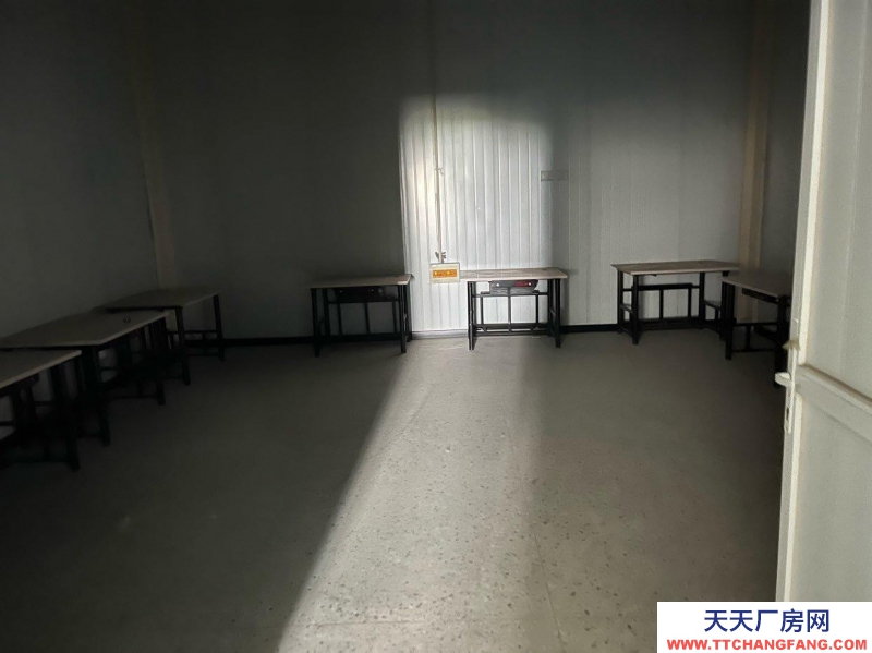 棗莊薛城交通便利緊鄰光明大道，位置優越