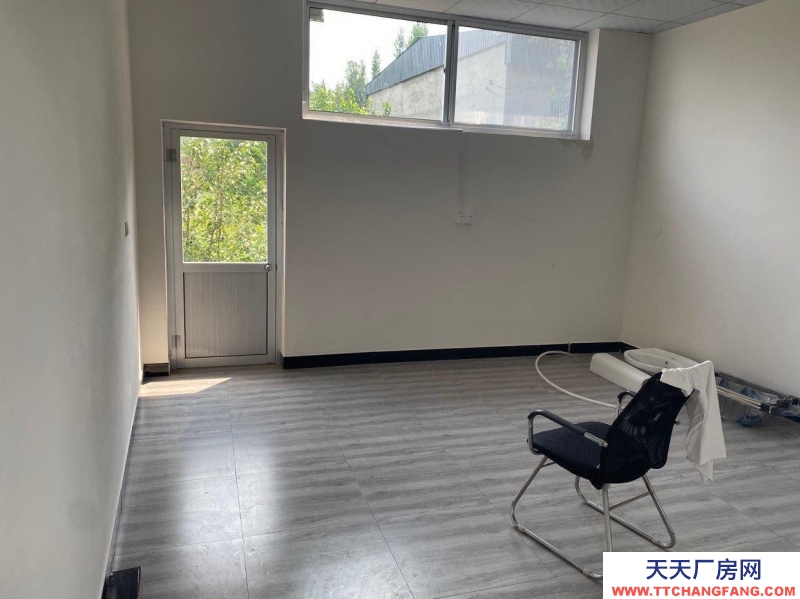 保定 容城  容西安置區北部倉庫宿舍