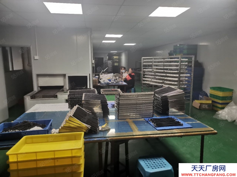 (出租) 東莞常平帶現成噴油絲印設備與環評廠房，1000平方，可分租一半