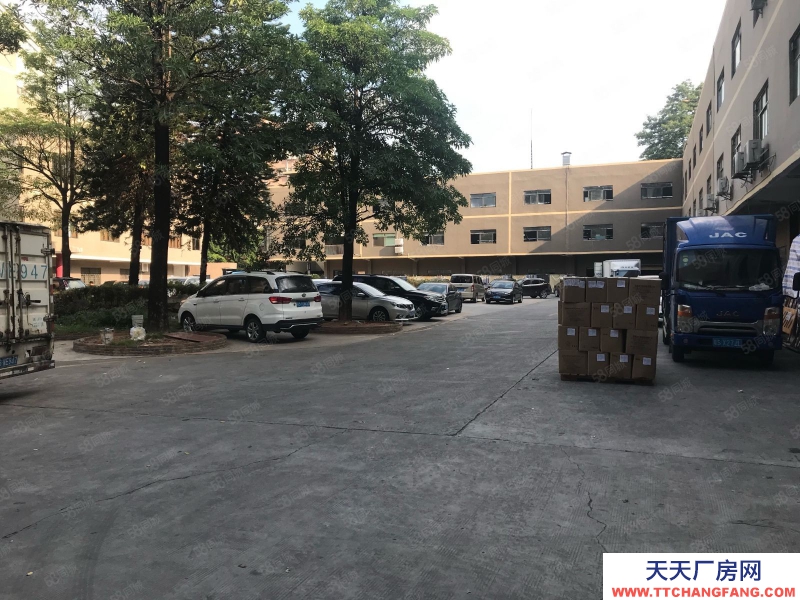 (出租) 東莞厚街花園式廠房整層2800方出租,現成鞋材環評