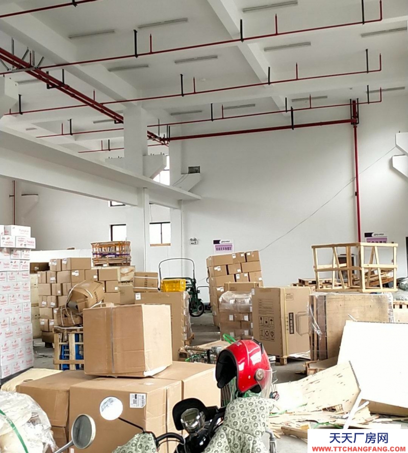 杭州臨安(出租) 本倉(cāng)庫(kù)位于臨安區(qū)錦北街道湖塘下138號(hào)。