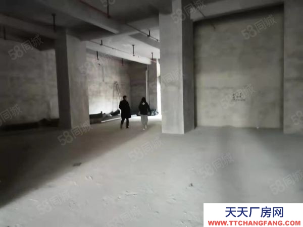 株洲市天元區倉庫出租丶交通便利正規市場丶價格低丶免物業丶保安24小時值班