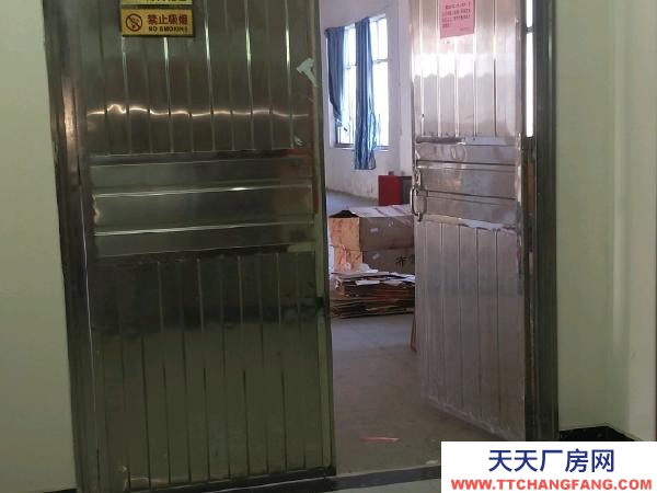 株洲市天元區高科汽配園1000平方的廠房出租