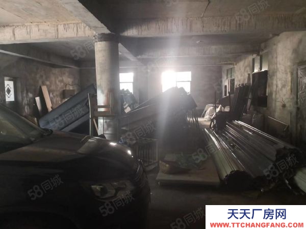 株洲市荷塘區(qū)業(yè)主自建單層獨(dú)棟廠房600平米出租