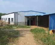 (出租) 廠地大，廠房多以前是養(yǎng)殖的，可辦養(yǎng)殖