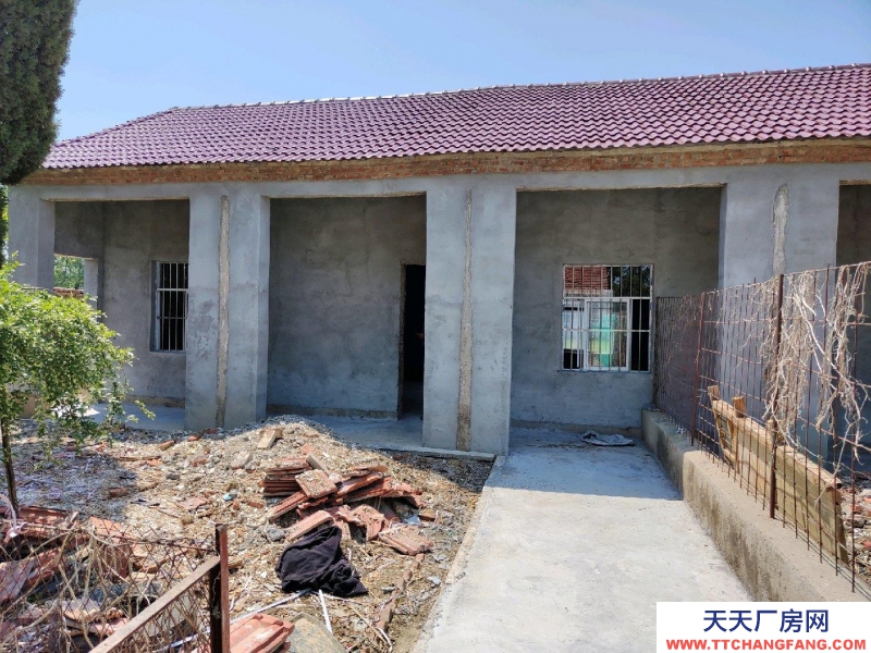 (出租)蚌埠固鎮 房屋面積占地1500平方米左右，含21間房屋及一個大院子。