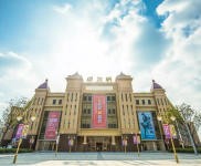 荊州市荊州區交通便利，水電齊全，可分租做倉庫。