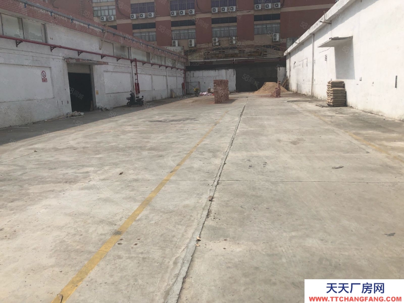 (出租) 廣州花都新華工業區1800方花園式磚墻到頂隔熱廠房注塑吹瓶汽配