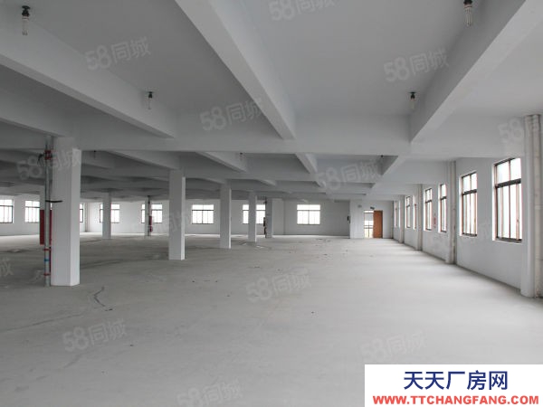 蘇州市張家港常熟尚湖1820平標準廠房，可做倉庫，3t貨梯