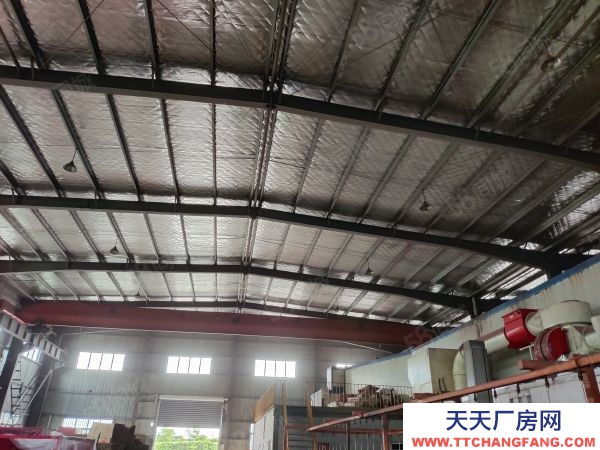 蘇州市張家港后塍標準機械廠房1500平，2臺行車，價格250元，有噴漆房