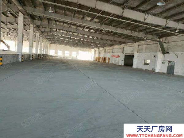 蘇州市張家港蘇虞張公路邊現有樓上1200平米層廠房出租，可現場看房！