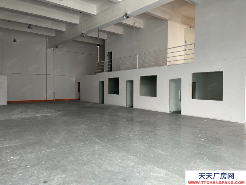 寧波江北(出租) 復式倉庫！辦公倉庫江北商圈 直播商貿跨境電商均可 大貨梯3樓