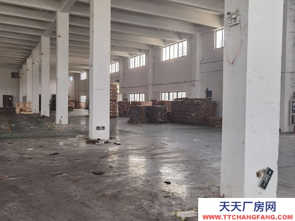 蘇州市常熟市尚湖1樓650平高7米適合紡織，機械，注塑模具倉庫，等有宿舍