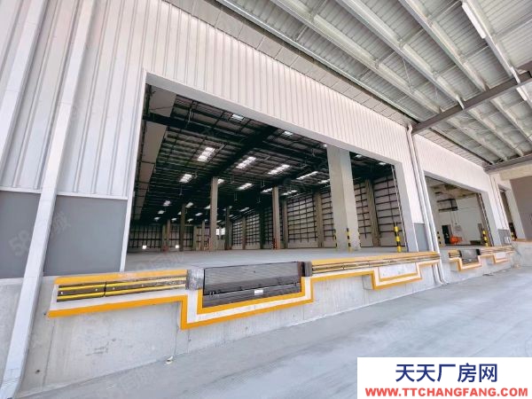 蘇州市常熟莫城30萬平高標倉現房出租,中心樞紐交通便利,價格面議!