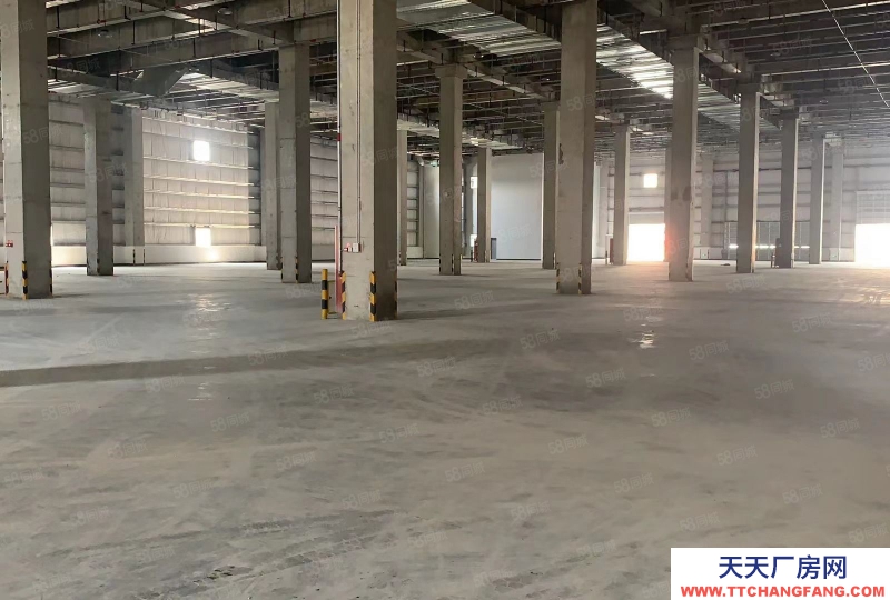 (出租) 廣州黃埔區超靚倉庫配套齊全50000方可分租