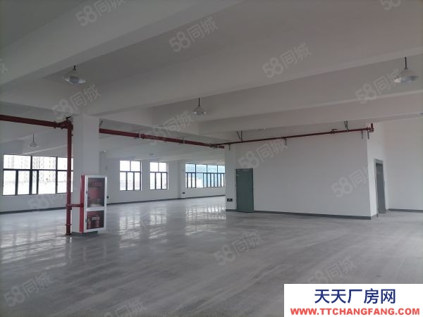 蘇州市常熟市莫城樓上電商倉庫1300平出租,環境好,租金便宜,交通便利