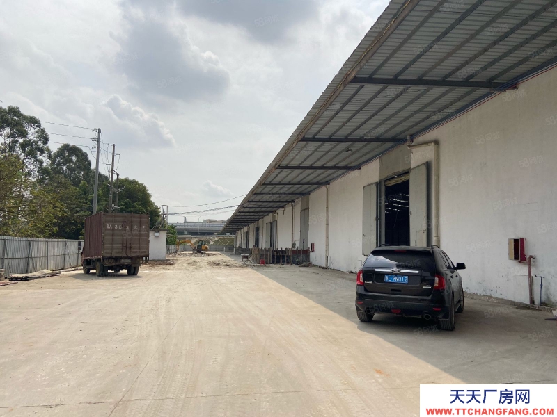 (出租) 廣州增城區(qū)滴水十米高臺倉單一層鋼構(gòu)廠房出租離高速路口500米證齊