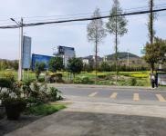 (出租) 十堰竹溪高速路口100米，可做商鋪和倉庫，租金面談