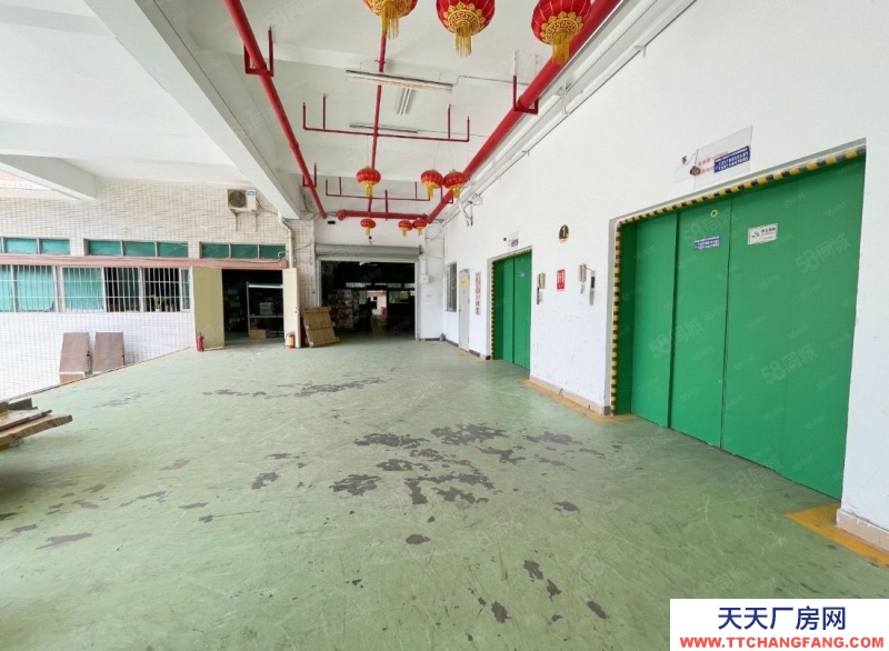 (出租) 深圳南山西麗地鐵口附近750平出租帶卸貨平臺倉庫