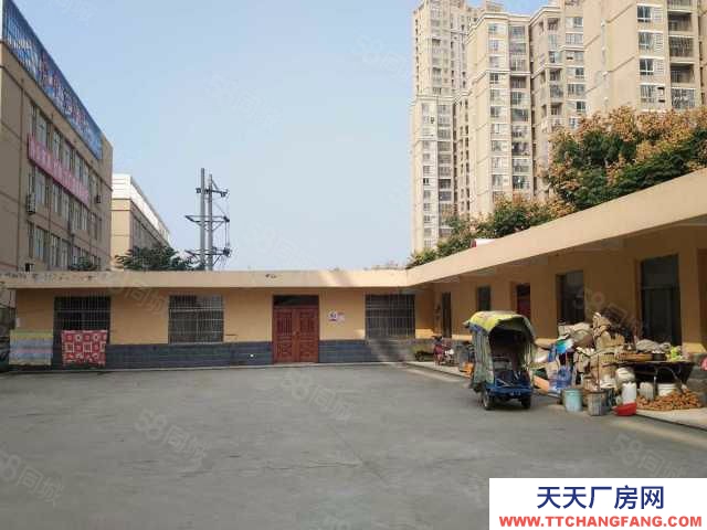 (出租) 阜陽(yáng)潁泉皖西北商貿(mào)城3萬(wàn)人小區(qū)附近，一層850平米廠房倉(cāng)庫(kù)