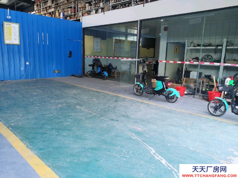 (出租) 阜陽臨泉交通方便，可以做商鋪經(jīng)營，也可以做倉庫