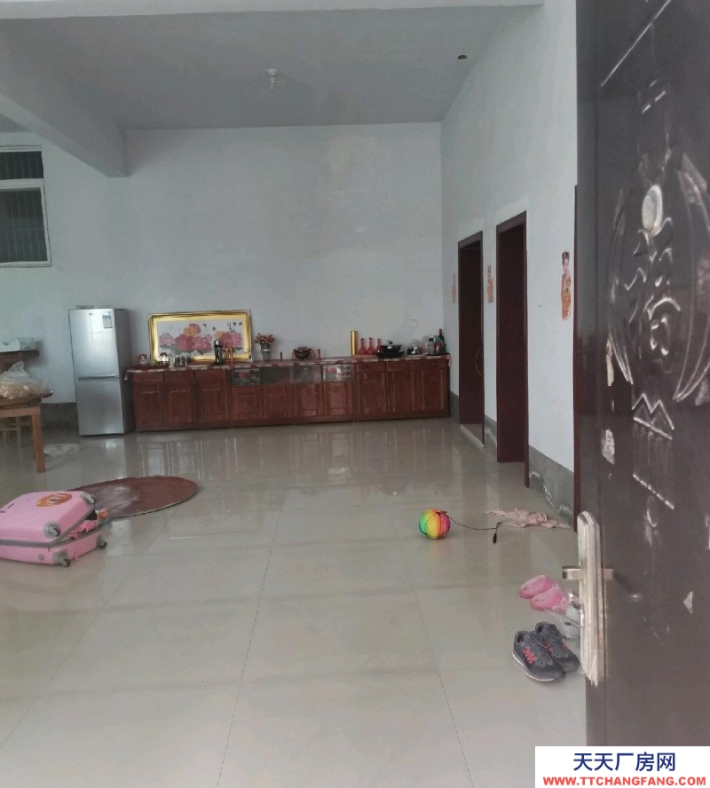 (出租)阜陽臨泉倉儲 居住 辦公 帶院 交通便利