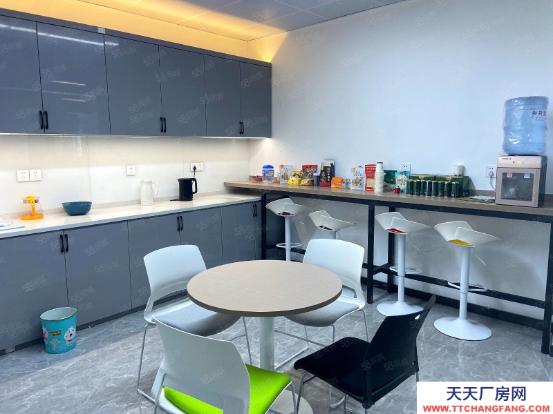 (出租) 阜陽臨泉甲級消防倉庫 大車可進(jìn) 免費(fèi)停車 配套食宿 云倉 醫(yī)療器械