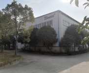 (出售) 黃石黃石港工業(yè)園區(qū)內(nèi)鋼結(jié)構(gòu)廠房3513平方米帶行車