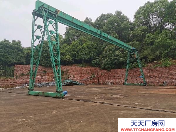 (出租) 露天場地出租，有意者可面談。